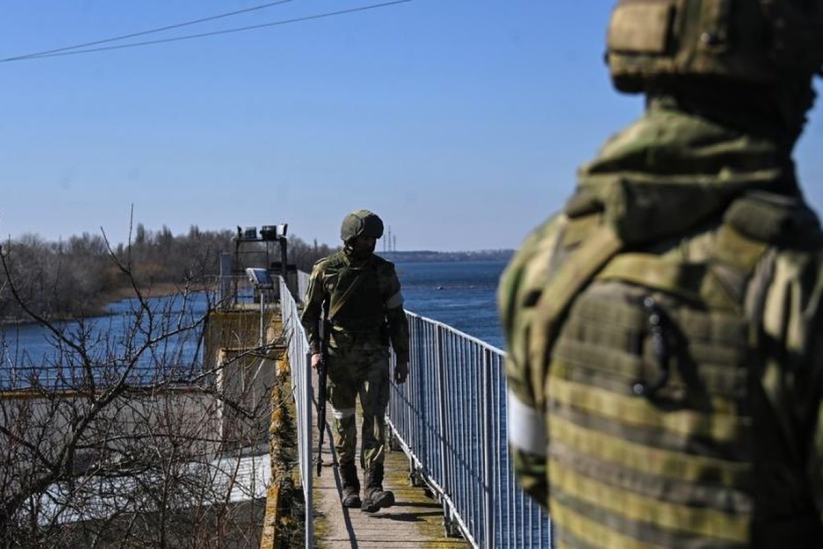 Ucrania prohíbe por ley alabar a los militares de Rusia y sus acciones