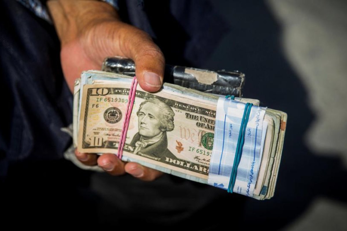 EE.UU. impone nuevas sanciones al sector financiero de Irán