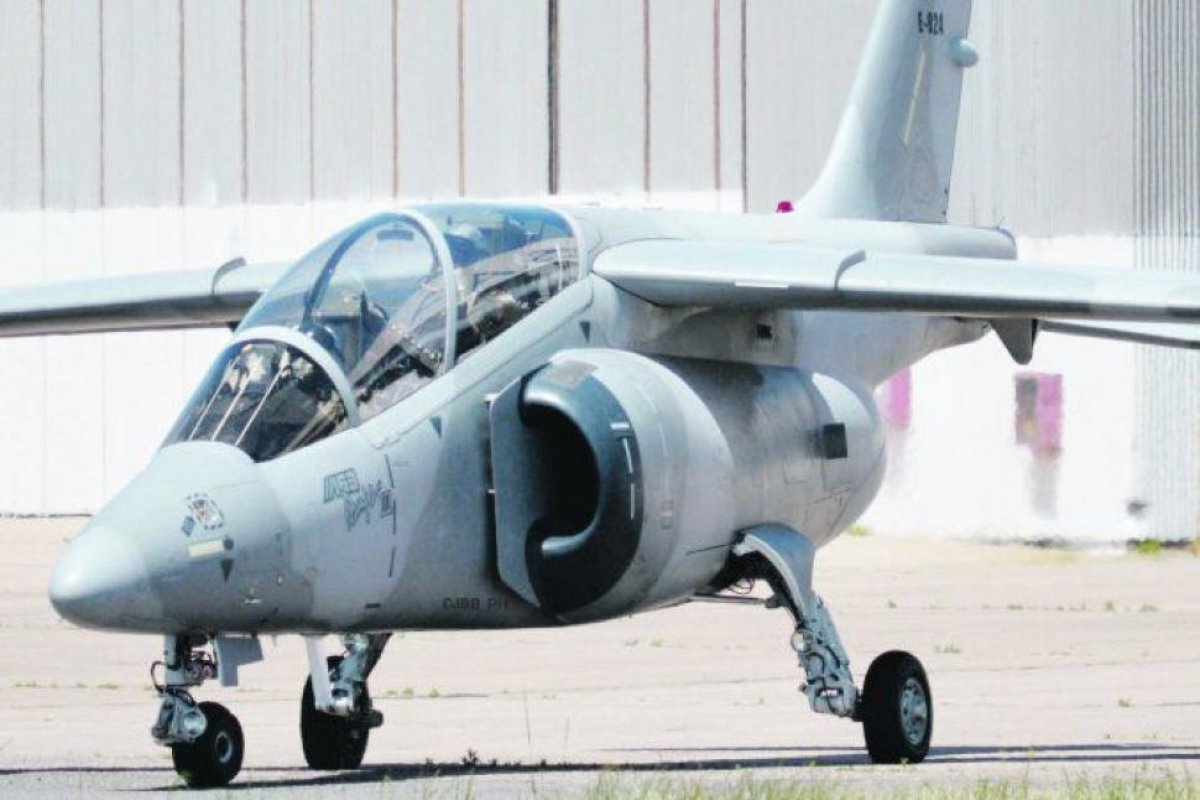 Alberto demora viaje a Córdoba: inversiones militares y Schiaretti