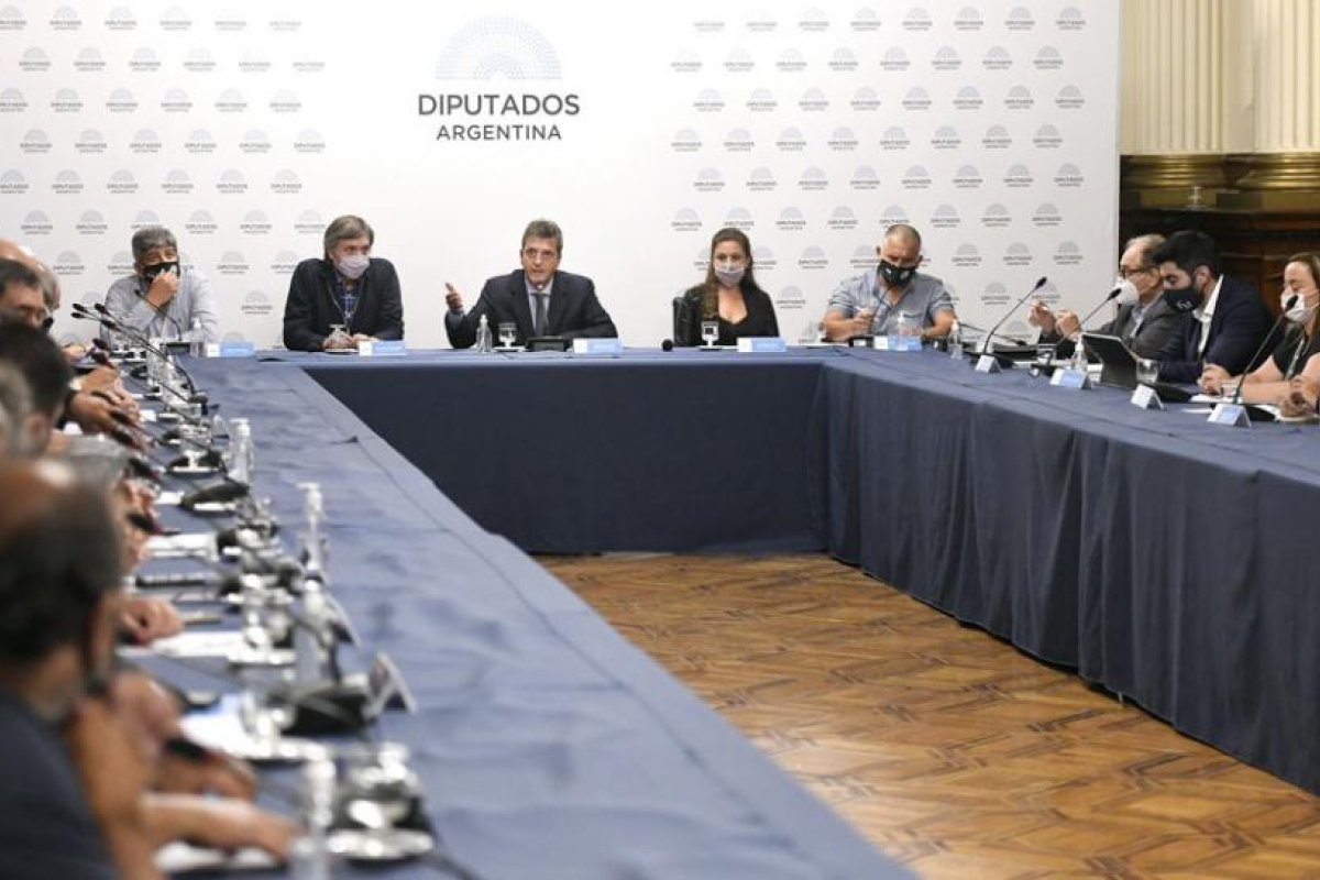 Con nuevos beneficios, habrá dictamen favorable para la reforma en Ganancias