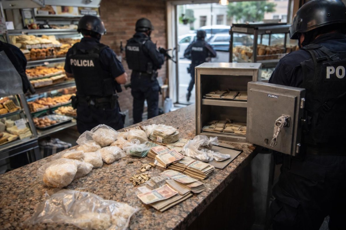 Dos jóvenes aprehendidos tras un hurto en una panadería de Las Termas de Río Hondo