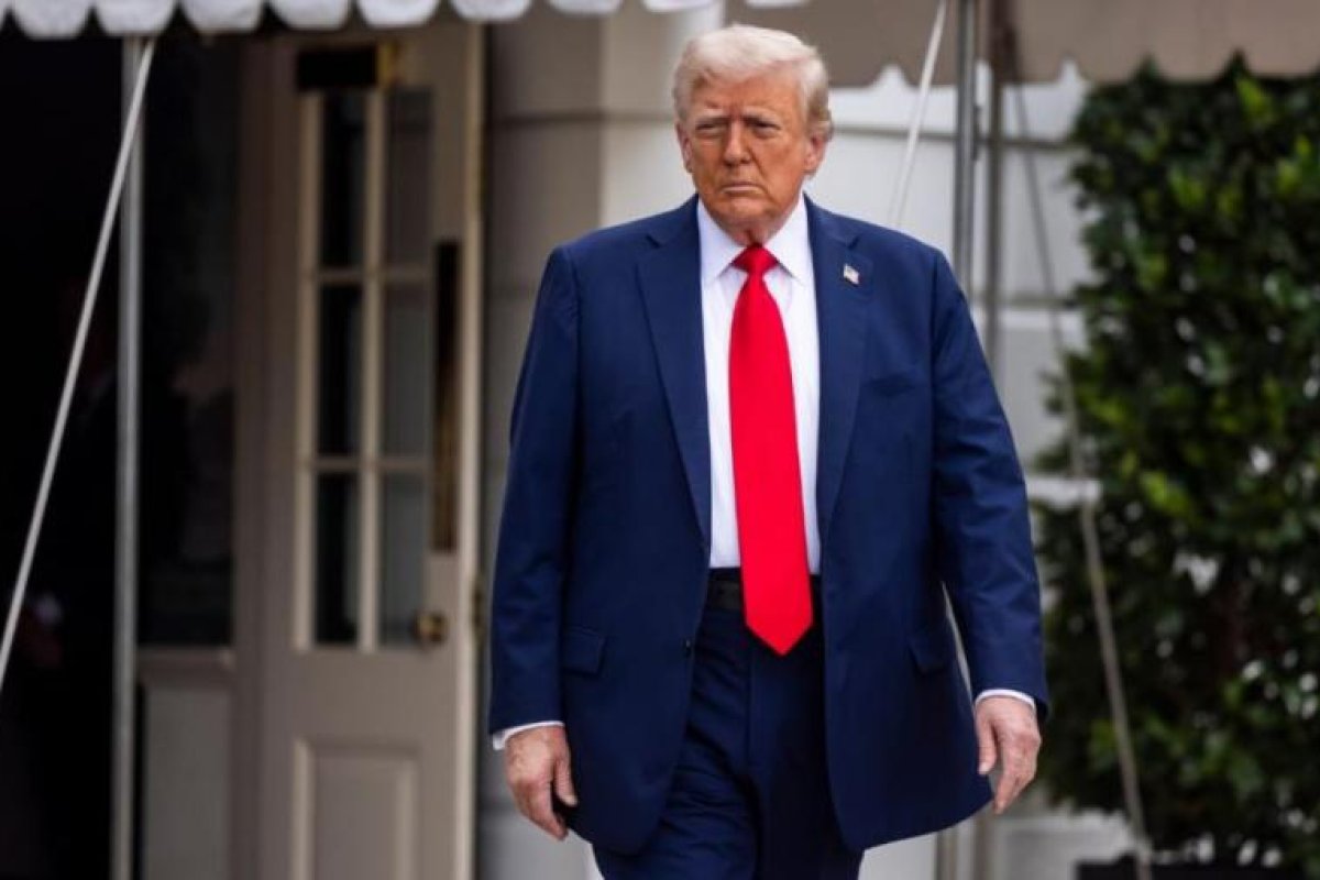Trump Rechaza Presiones Temporales en el Conflicto con Irán