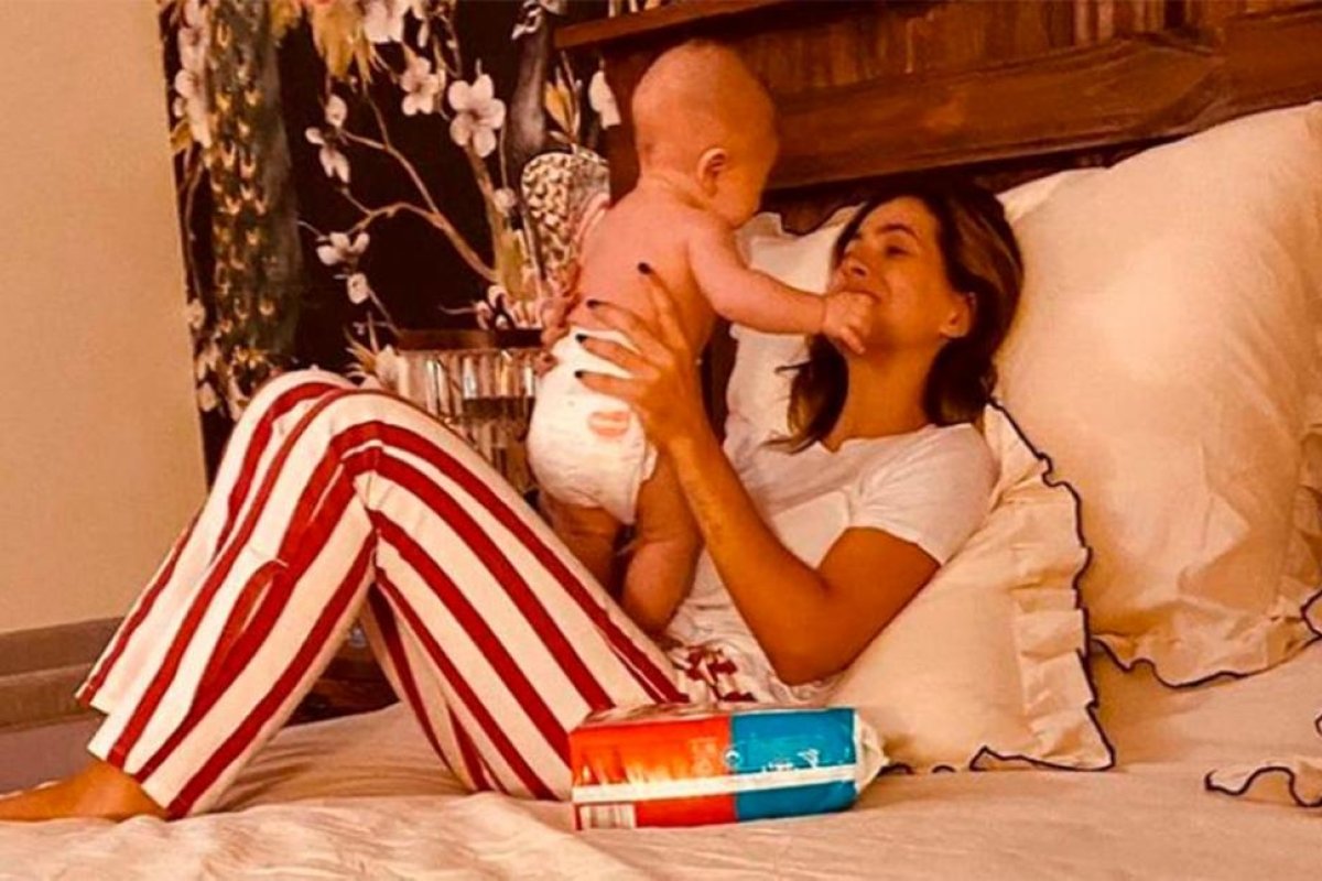 Colecho de a cuatro: la China Suárez y su concurrida siesta de domingo