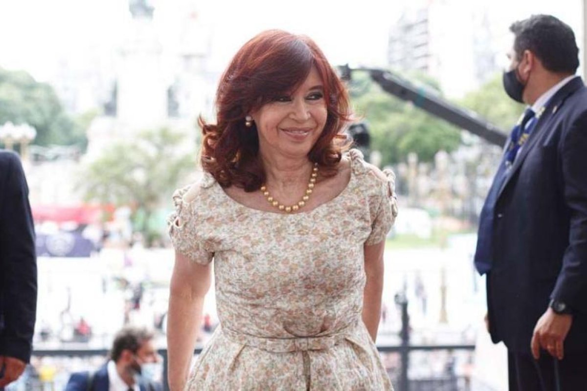 Cristina Fernández de Kirchner renunció a su sueldo de vicepresidenta