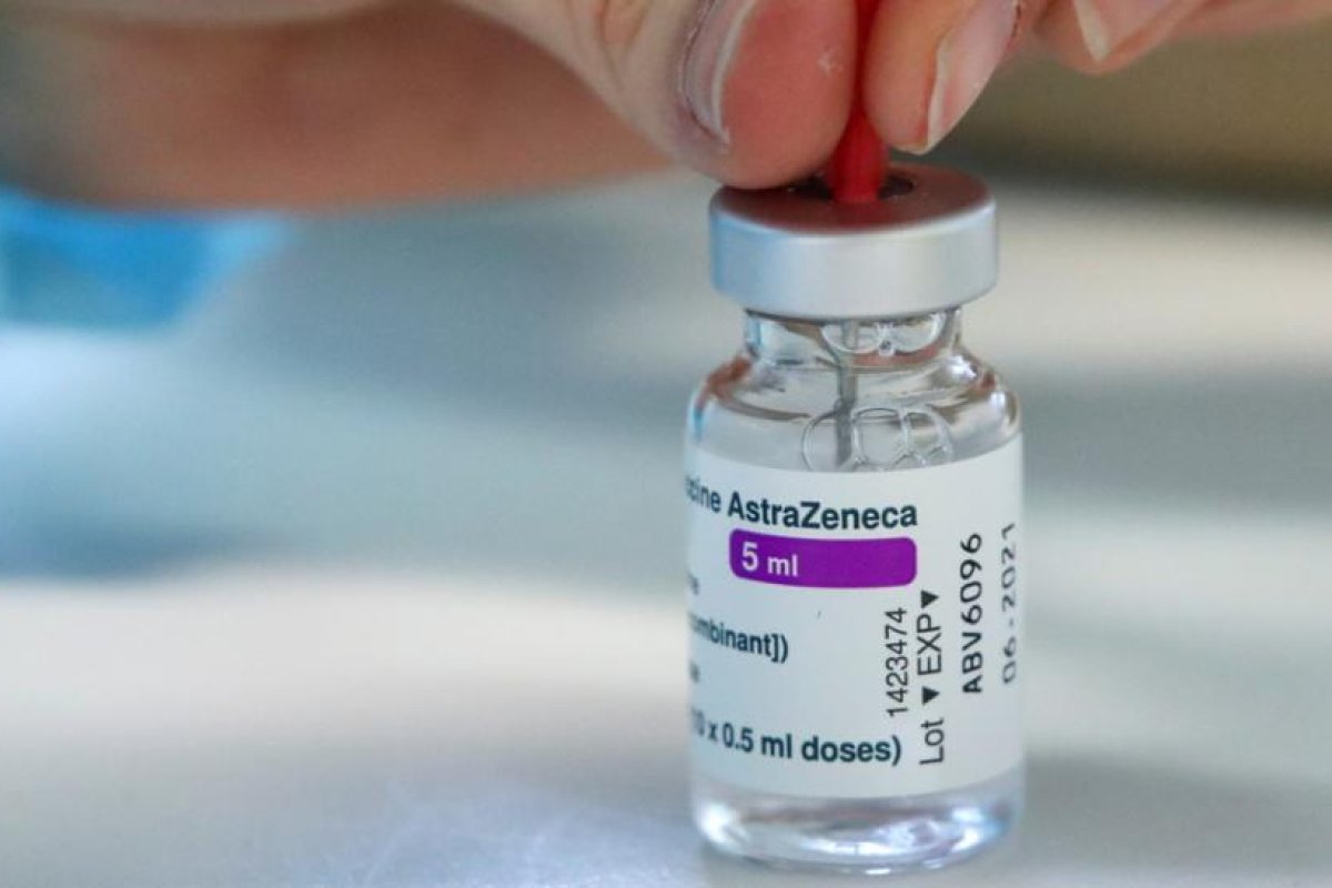 Suecia suspende el uso de la vacuna de AstraZeneca