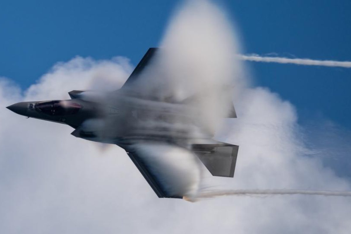 El Pentágono pone en pausa la actualización del sistema logístico del avión F-35 por recortes de financiación