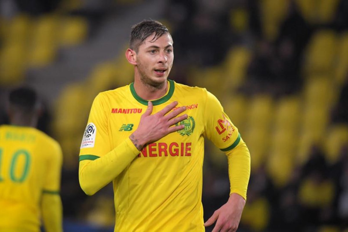 Dos años sin el futbolista argentino Emiliano Sala: lo que se sabe del trágico accidente (y las respuestas que faltan)