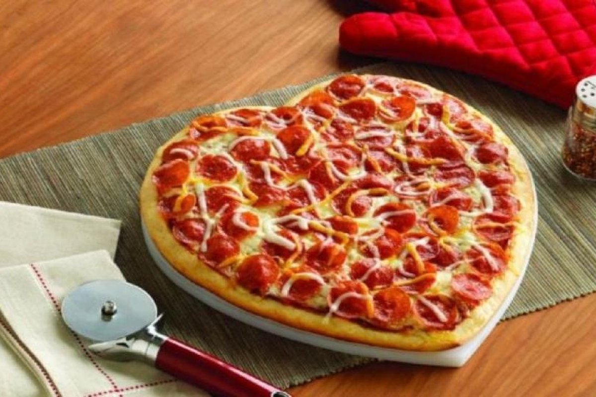 Receta de pizza en forma de corazón para San Valentín: fácil y romántica