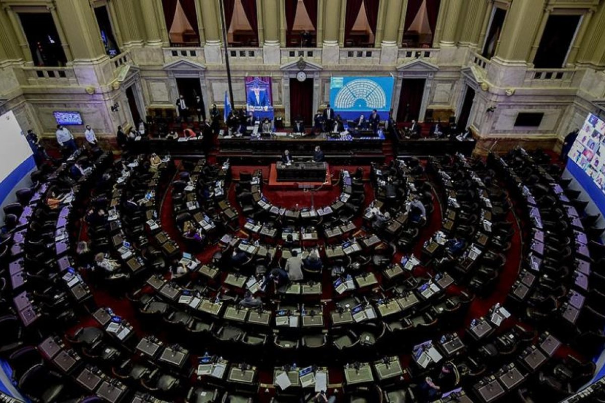 Con Kulfas, Arroyo y Katopodis, sigue el debate en Diputados sobre el Presupuesto 2021