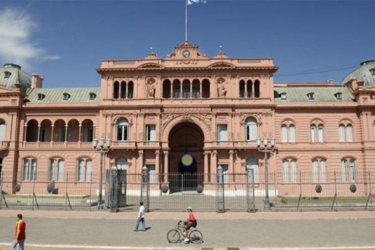 Nación decretó asueto el 24 y el 31 para la administración pública