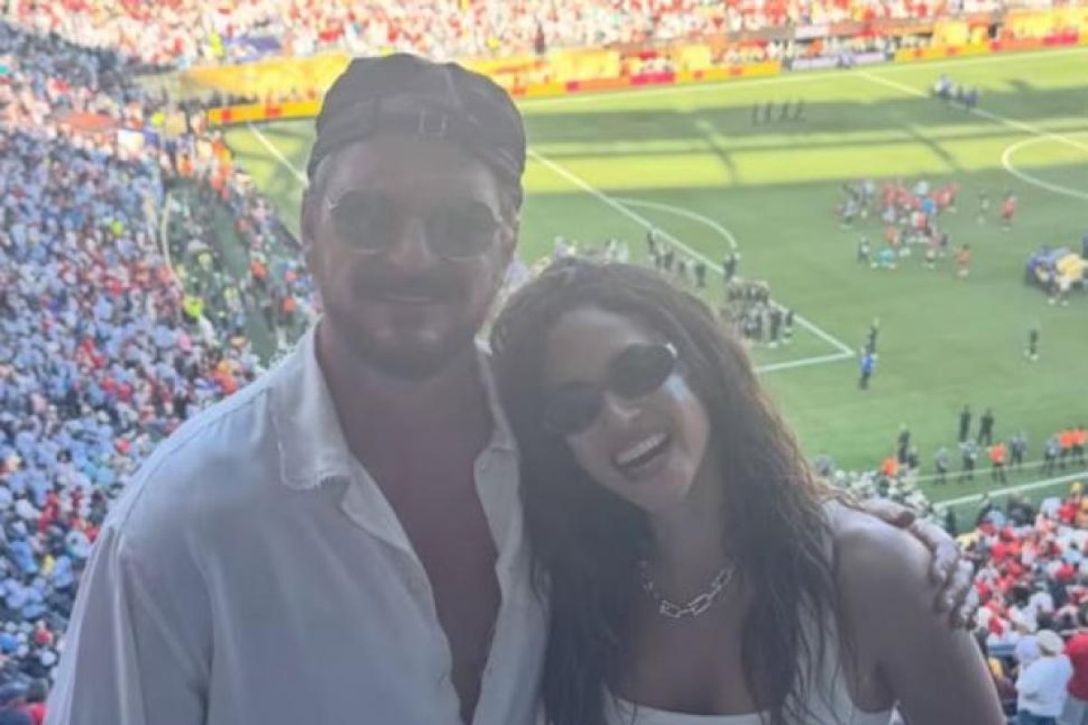 Ricardo Arjona celebra la final del Mundial 2026 junto a su familia