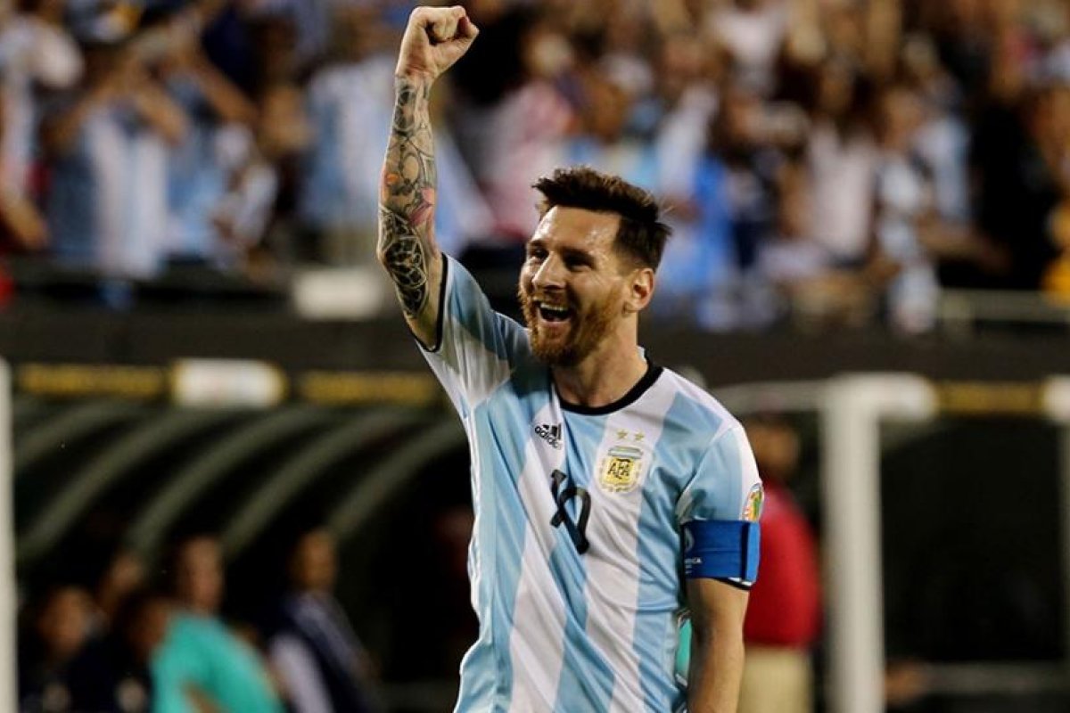 El entrenador de Australia sueña con jugar contra Argentina con Lionel Messi