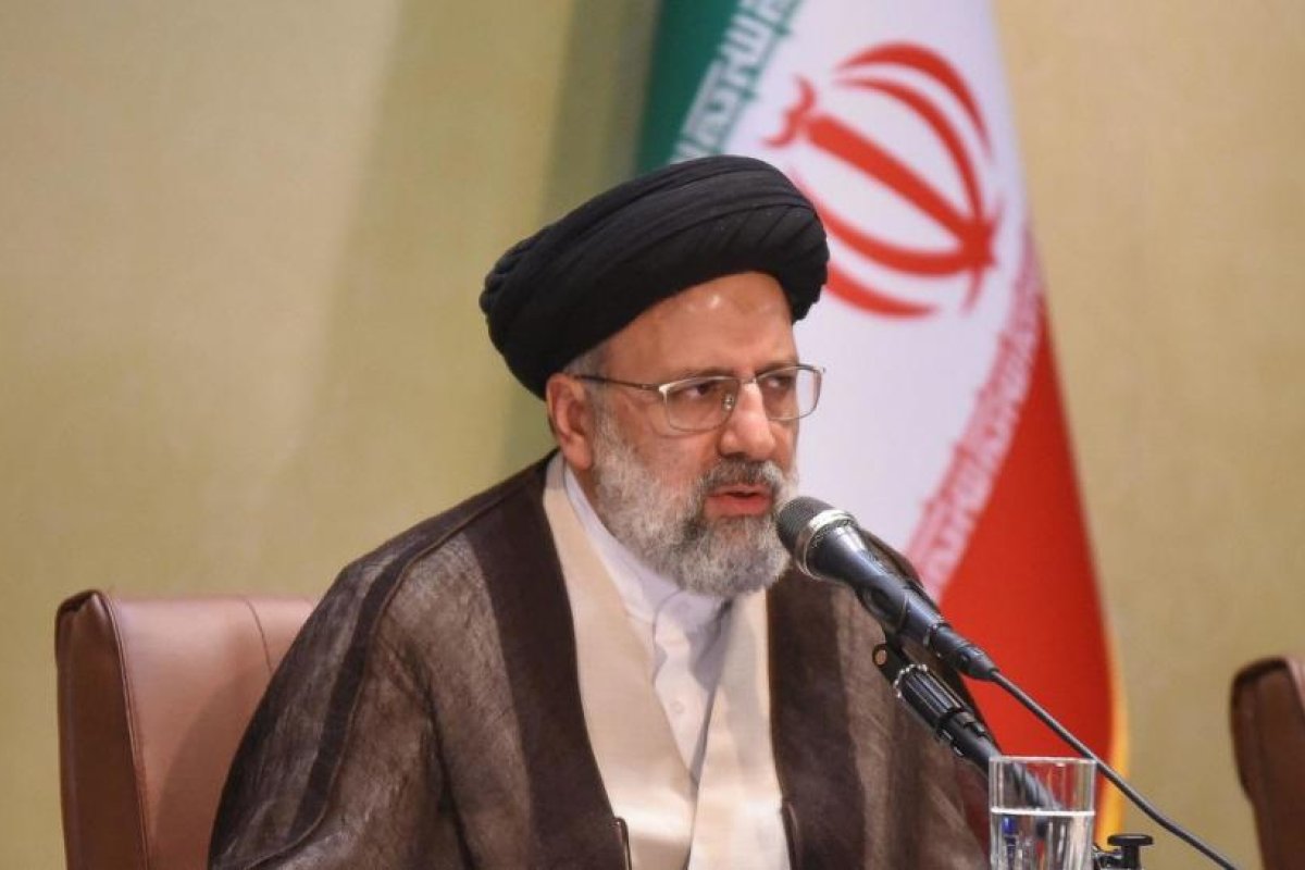 Presidente de Irán nombra las condiciones para llegar a un acuerdo sobre su programa nuclear