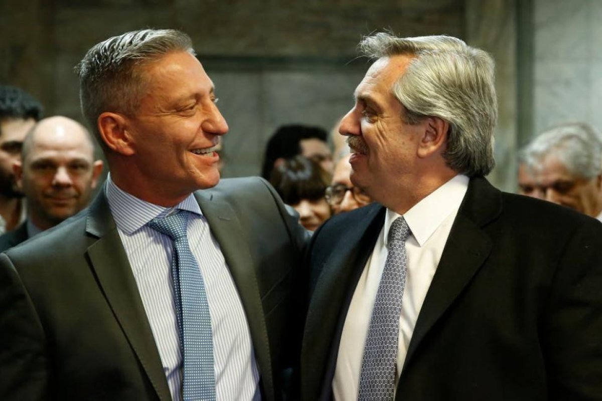 Minería: la Legislatura de Chubut debate si autoriza la explotación en la provincia, un proyecto del gobernador resistido por los ambientalistas