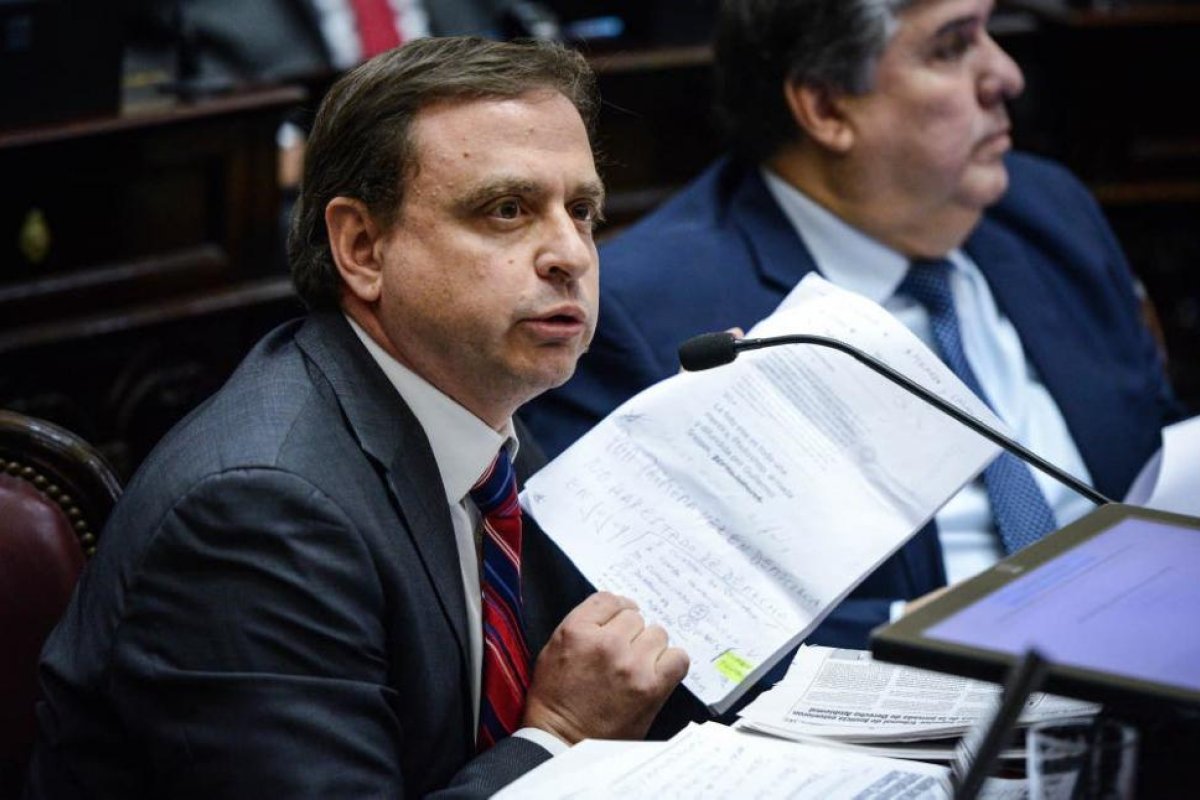 Aborto: quién es Guillermo Snopek, el único senador que se abstuvo en la histórica votación