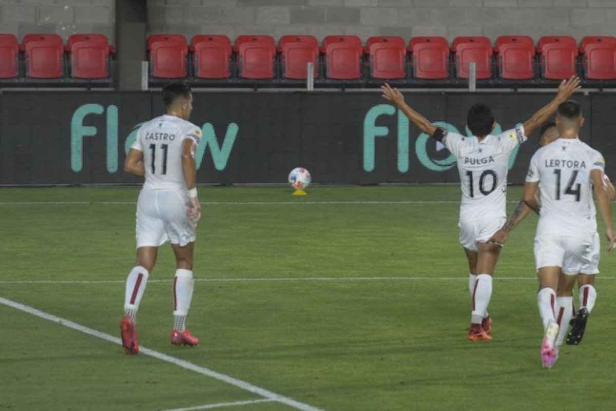 Colón se impuso a Estudiantes