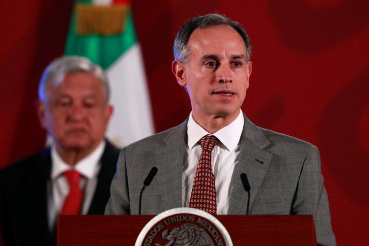 López-Gatell presume de un estudio que revela que México es uno de los países que más usa la mascarilla (y de forma voluntaria)