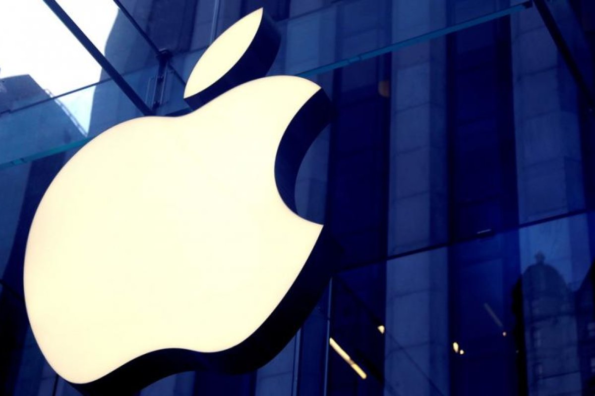 Apple podría colaborar con compañías chinas para construir en EE.UU. una fábrica de baterías para automóviles