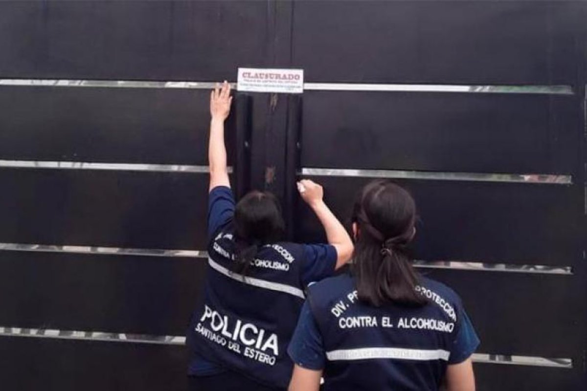 Sorprenden a un grupo tropical en plena grabación en un boliche: 27 demorados