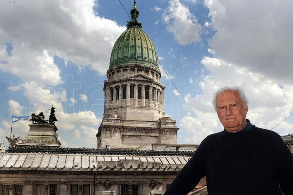 Dirigentes de todos los sectores destacan por redes el compromiso y la generosidad de Pino Solanas