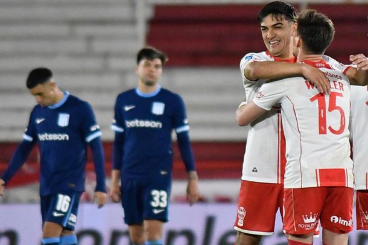Huracán destaca en el fútbol argentino: solo tres derrotas en 23 partidos