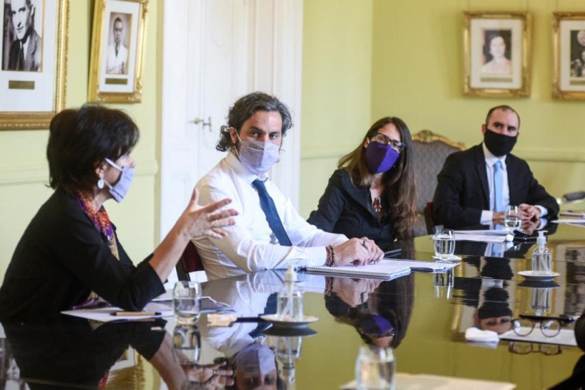 Reunión clave en Gobierno: expectativa de empresarios y sindicalistas por la posibilidad de un acuerdo social