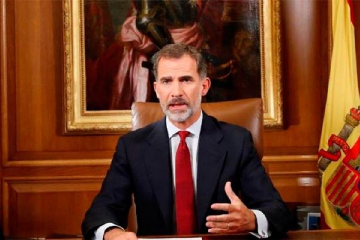 España: Felipe VI en cuarentena por un contacto estrecho