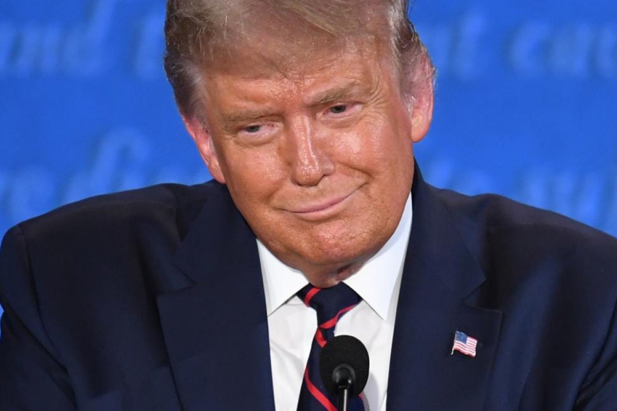Un sitio oficial de EE.UU. afirmó que Donald Trump ya no era presidente: ¿hackeo o protesta?