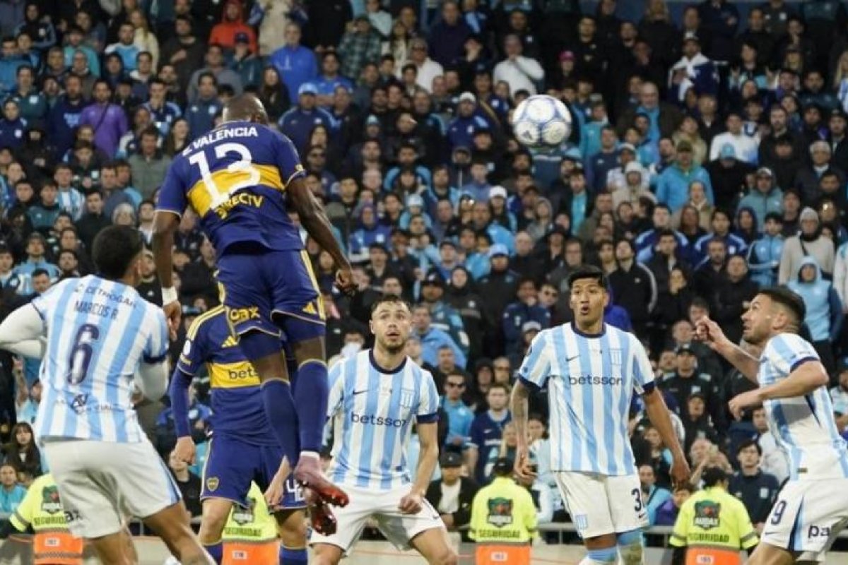 Boca Juniors logra una remontada épica ante Racing y avanza a semifinales