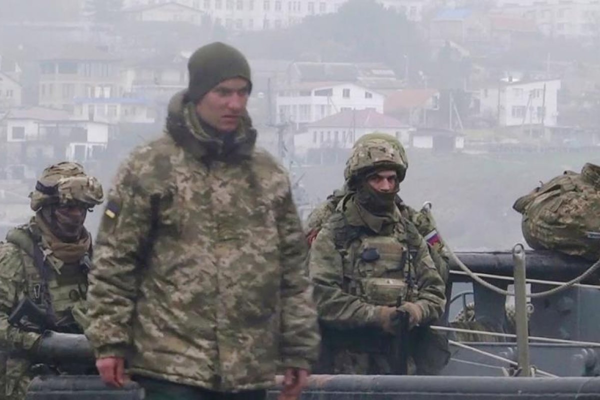 Ucrania reconoce que sus militares de la isla de las Serpientes están vivos y tomados como prisioneros por la parte rusa