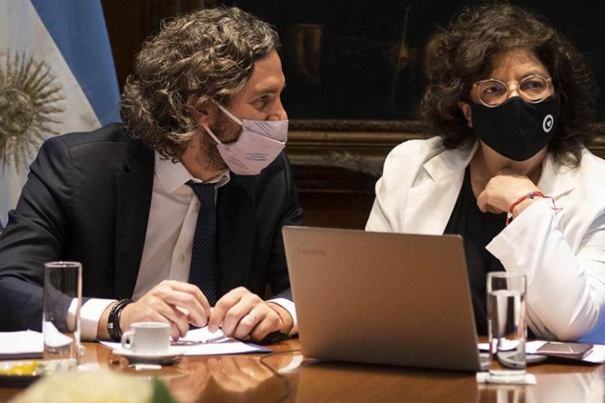 El Gobierno se reúne esta tarde con epidemiólogos y expertos