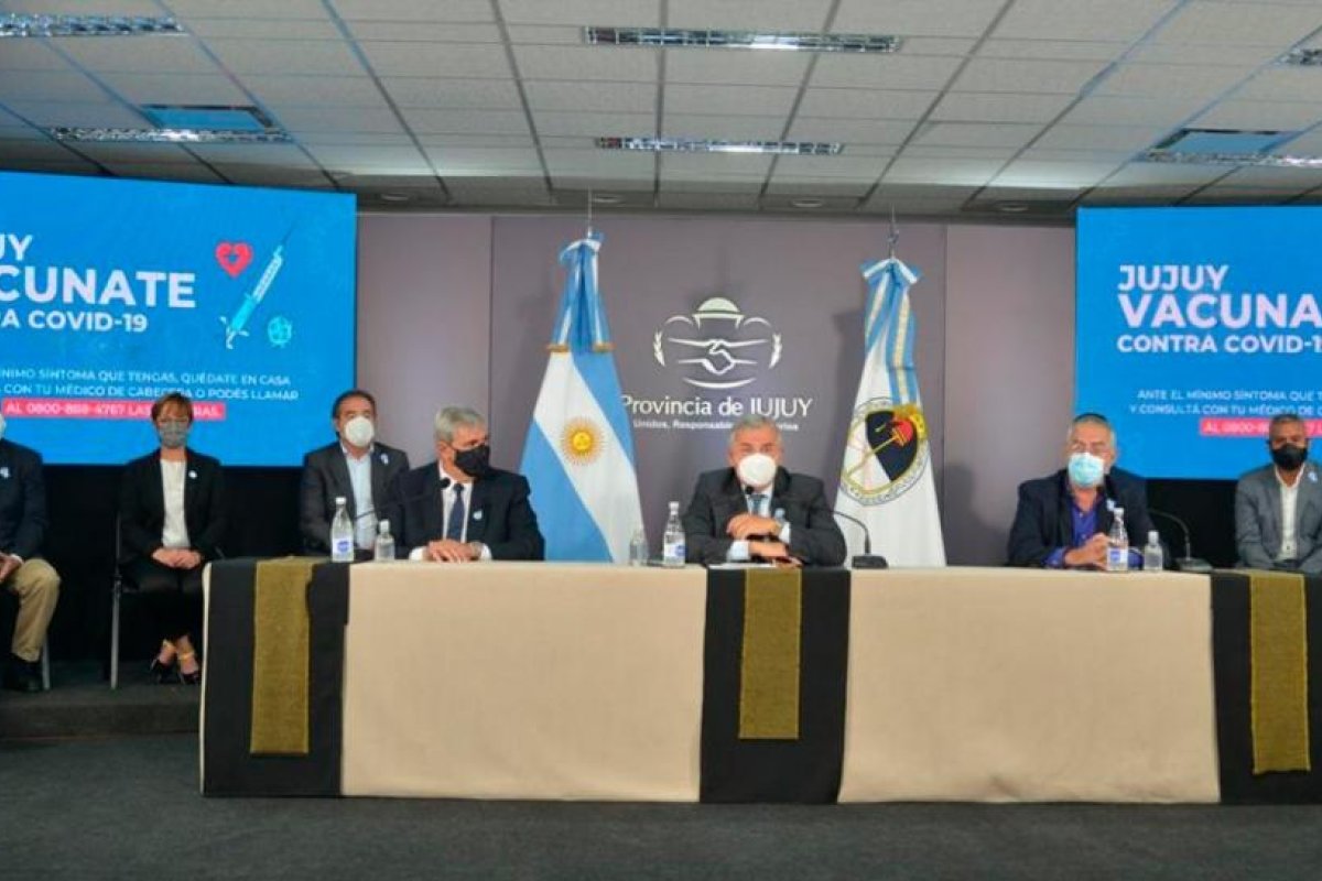 Gerardo Morales iniciará gestiones para comprar vacunas para Jujuy