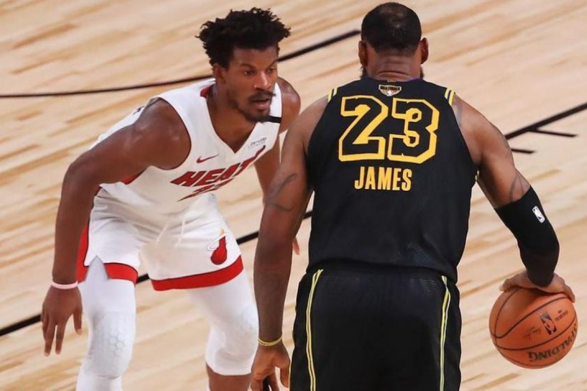 Miami Heat venció a los Lakers y forzó un sexto juego en las finales de la NBA