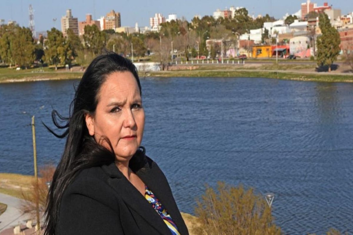 Una concejal contó durante una sesión que fue violada a los 12 años