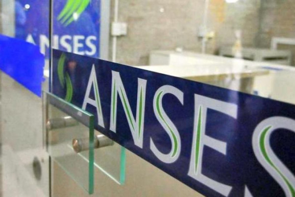 Promulgan ley que refinancia las deudas de las provincias con la Anses
