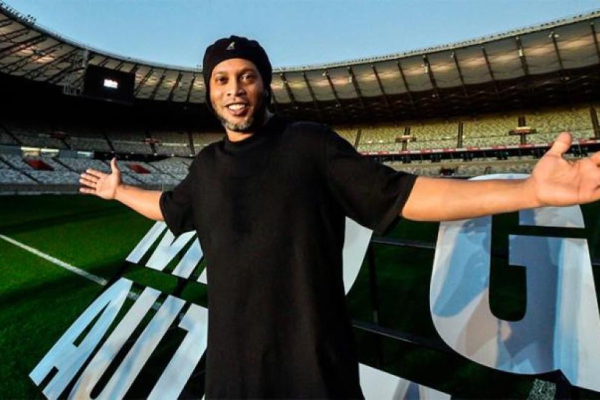 Ronaldinho dio positivo en coronavirus