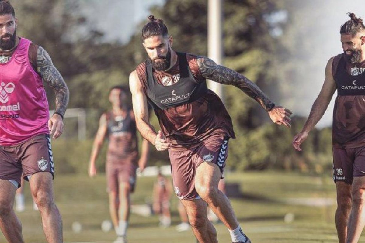 Nicolás Orsini: Futuro incierto y posible traspaso a Córdoba