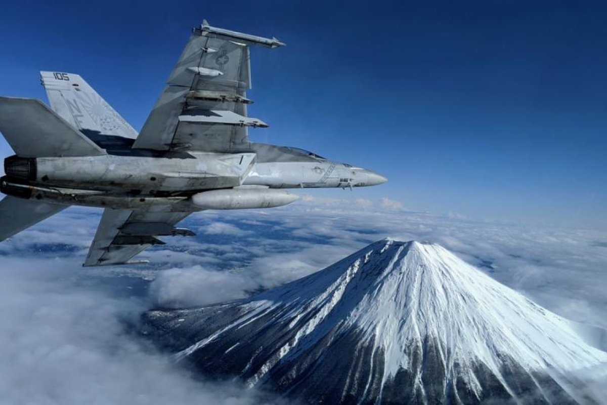 EE.UU. afirma que está dispuesto a defender a Japón incluso con armas nucleares