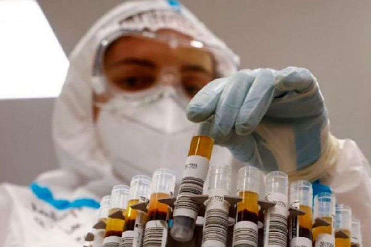 Analizan usar a una cadena de heladerías para almacenar las vacunas del coronavirus