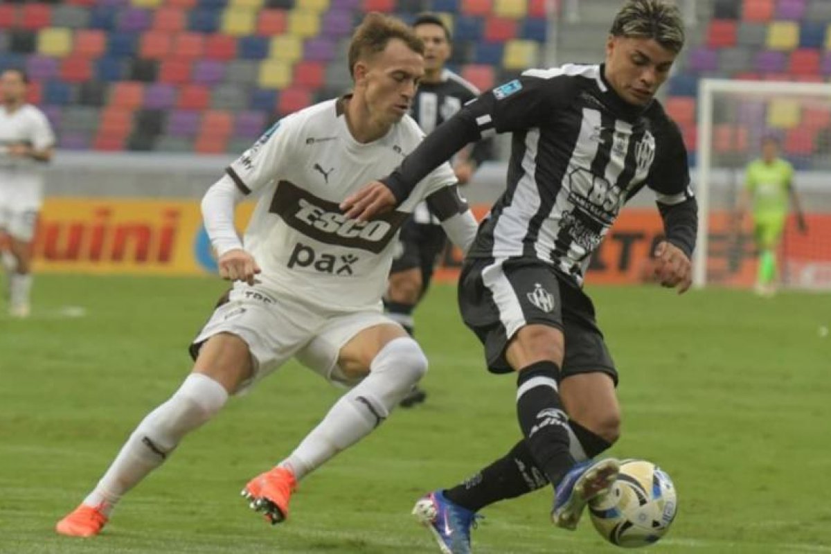 Empate entre Central Córdoba y Platense en el Estadio Madre de Ciudades