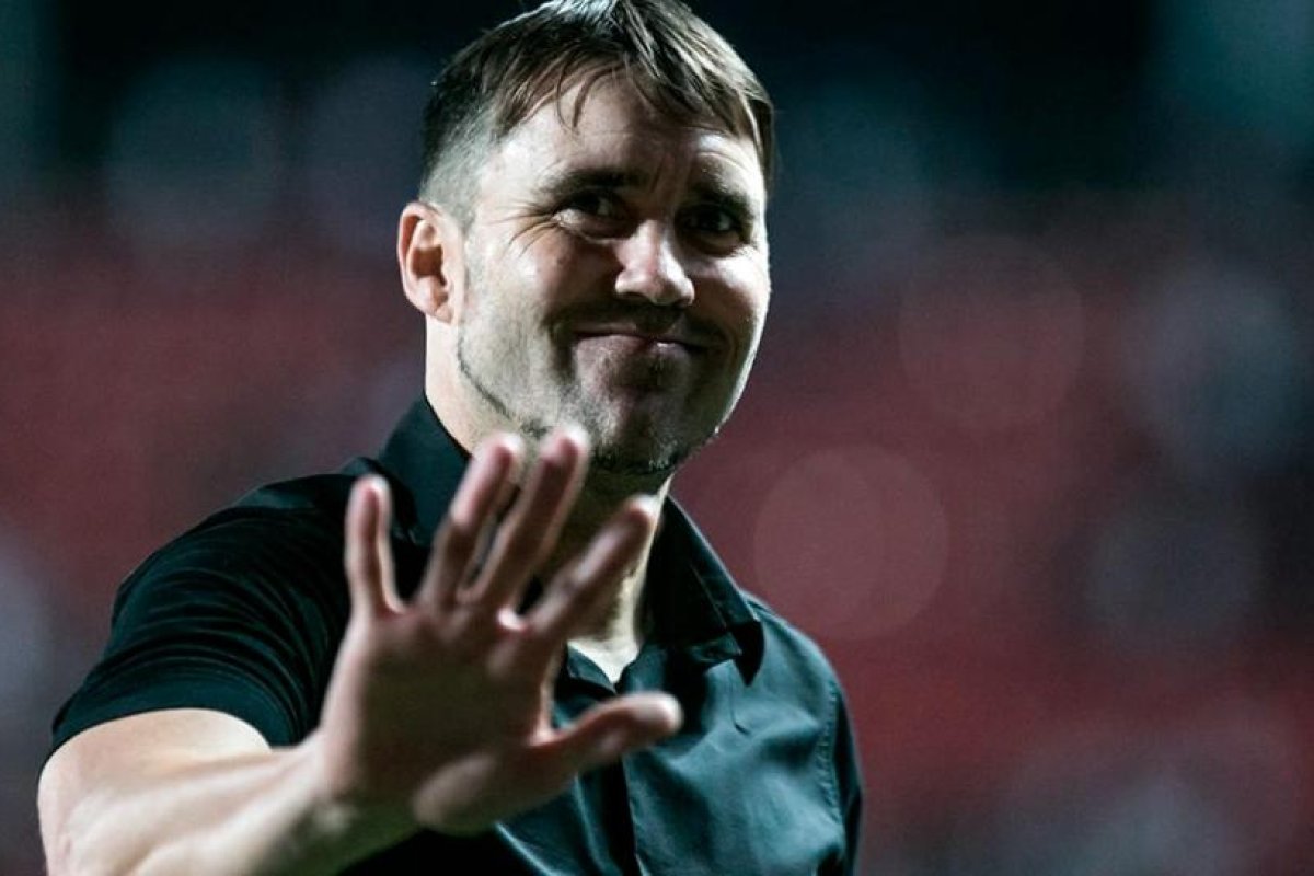 La UEFA autorizó a Coudet para estar en el banco y dirigir al Celta de Vigo