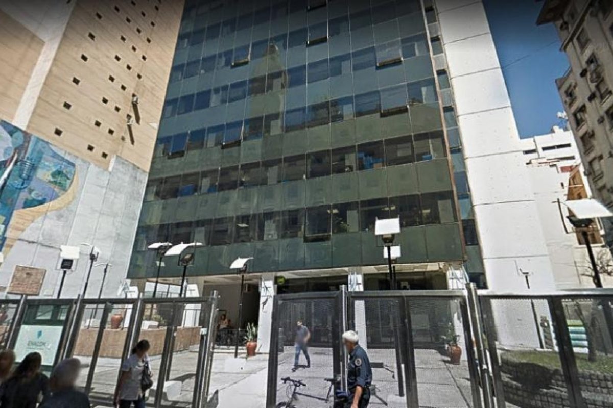 A una parte de sector le hubiera gustado seguir con aumentos unilaterales", dijo el director del Enacom