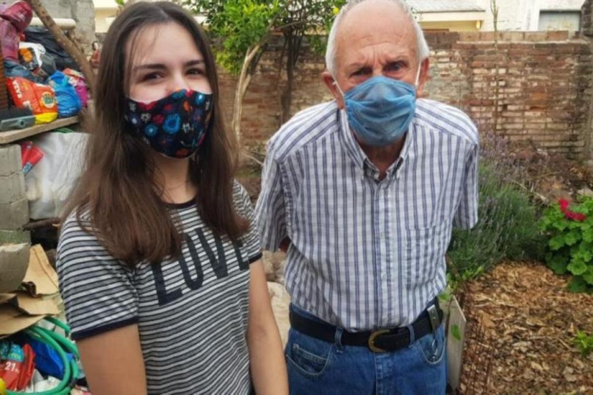 Compartió en Facebook las imágenes del vivero de su abuelo y ahora no paran de entrar clientes