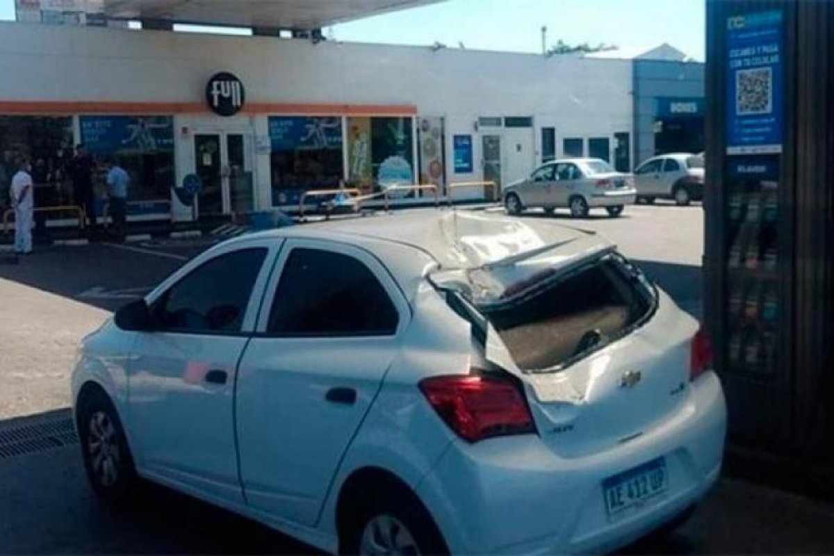 Tragedia: fue a cargar nafta y murió aplastada por la rueda de un camión