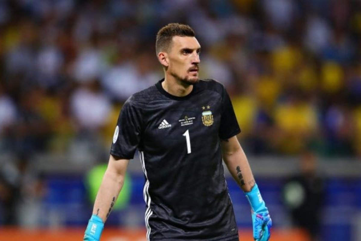 Argentina confirmó el equipo con Armani en el arco