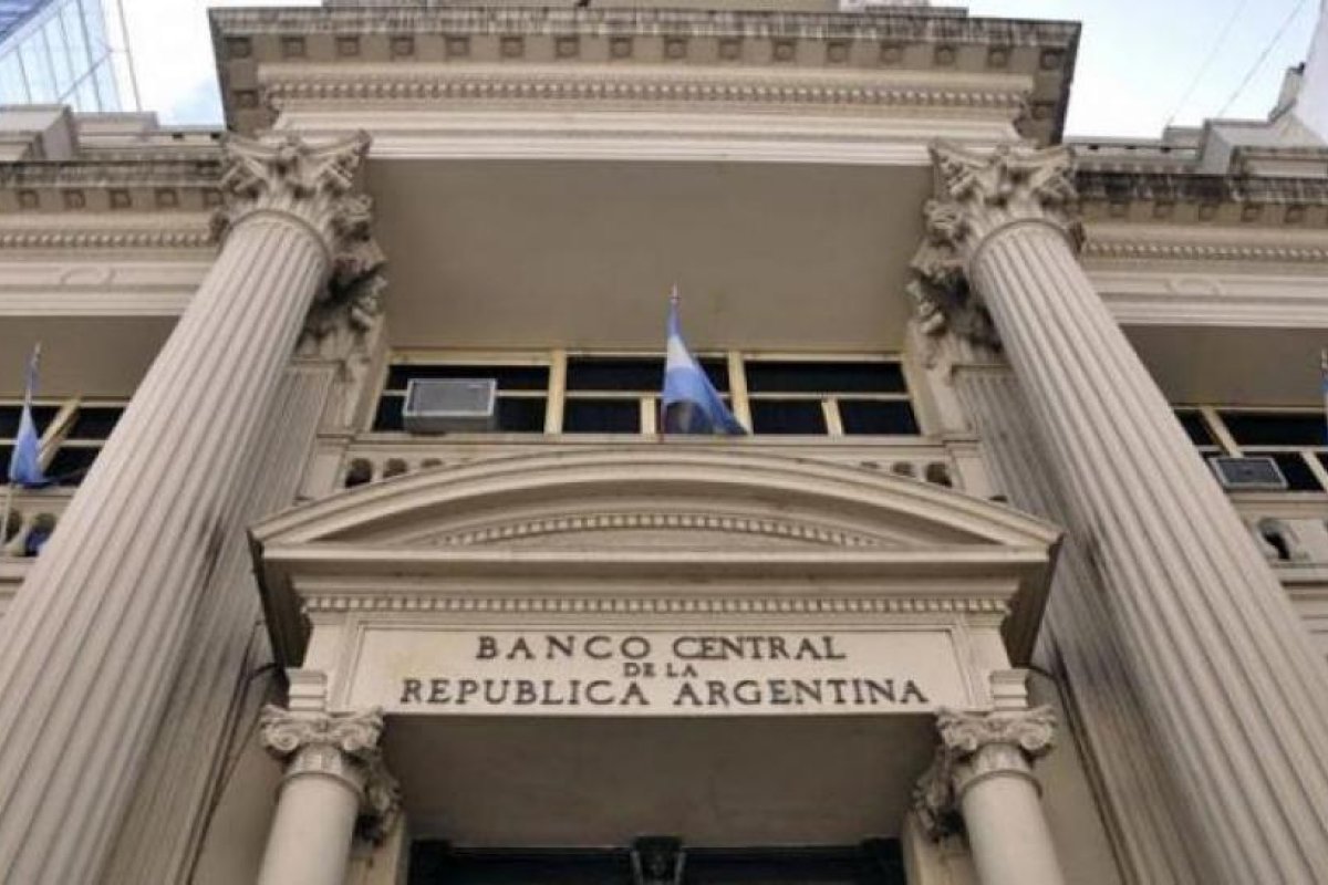 El Banco Central subió las tasas de Plazo Fijo, Leliqs y pases