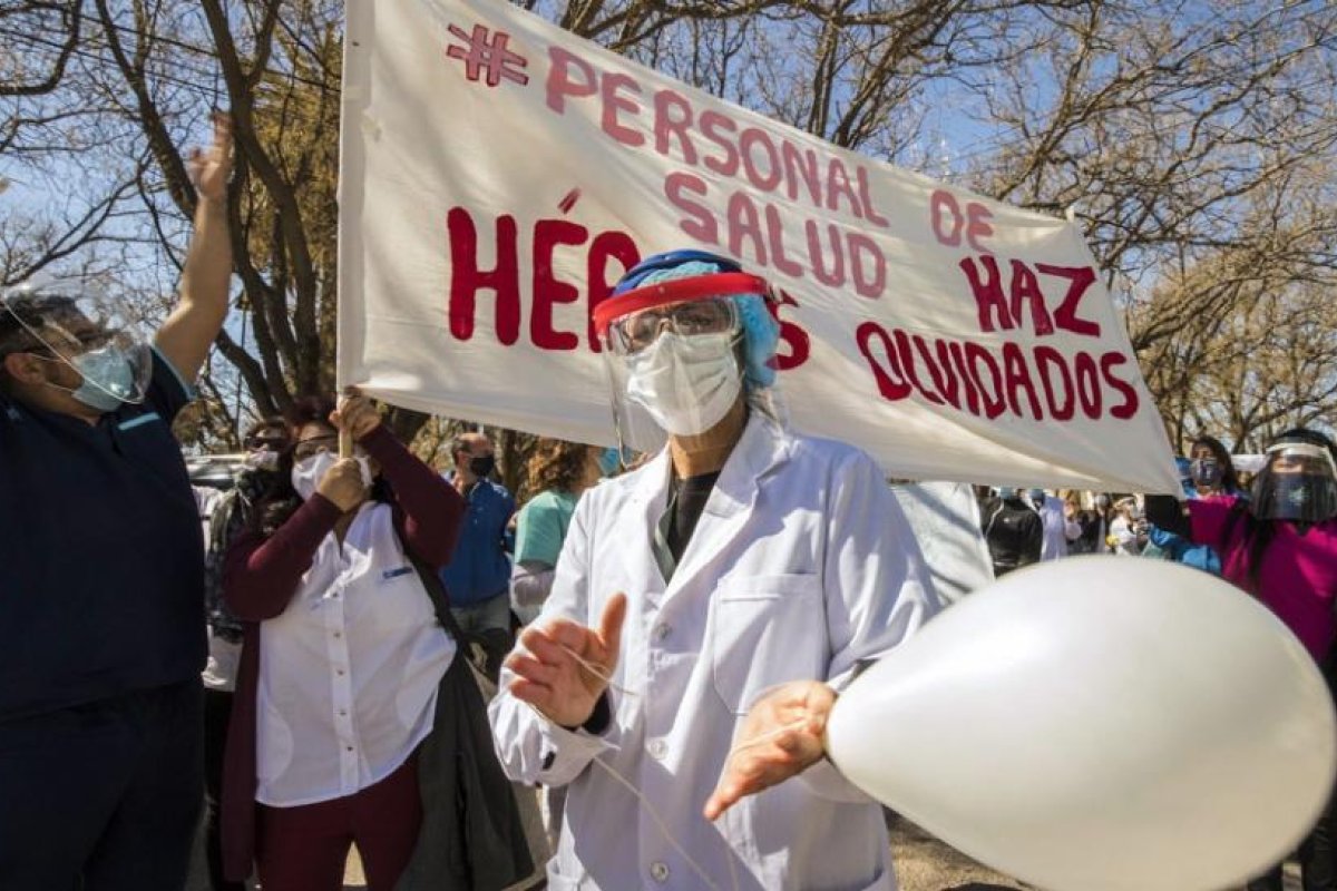 Chubut: pese al Covid-19, los trabajadores de la Salud paran por atraso en el pago de salarios