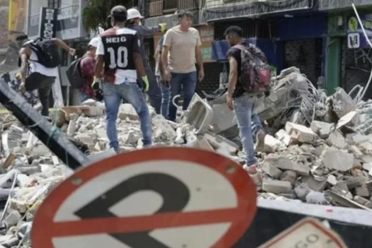 Colombia: Terremoto de 7,4 deja 312 fallecidos y miles de damnificados