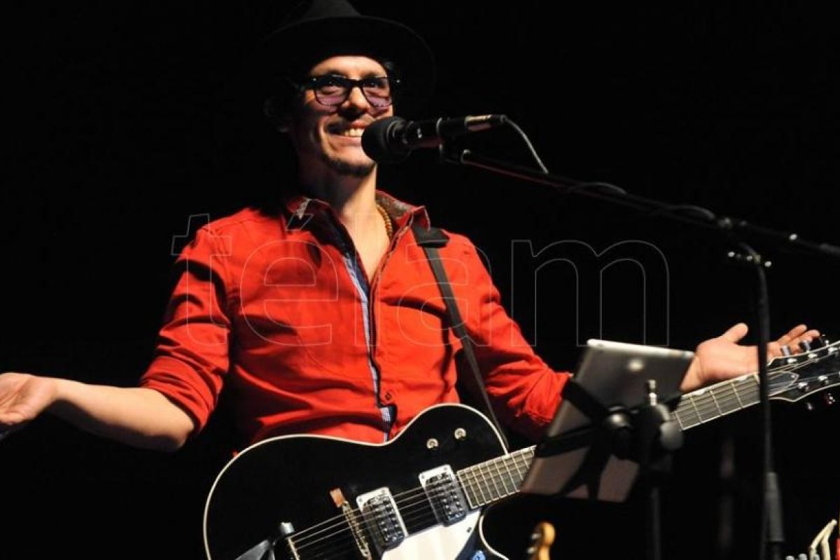 Con dos conciertos en vivo, Lisandro Aristimuño presentará "Criptograma" en el Ópera