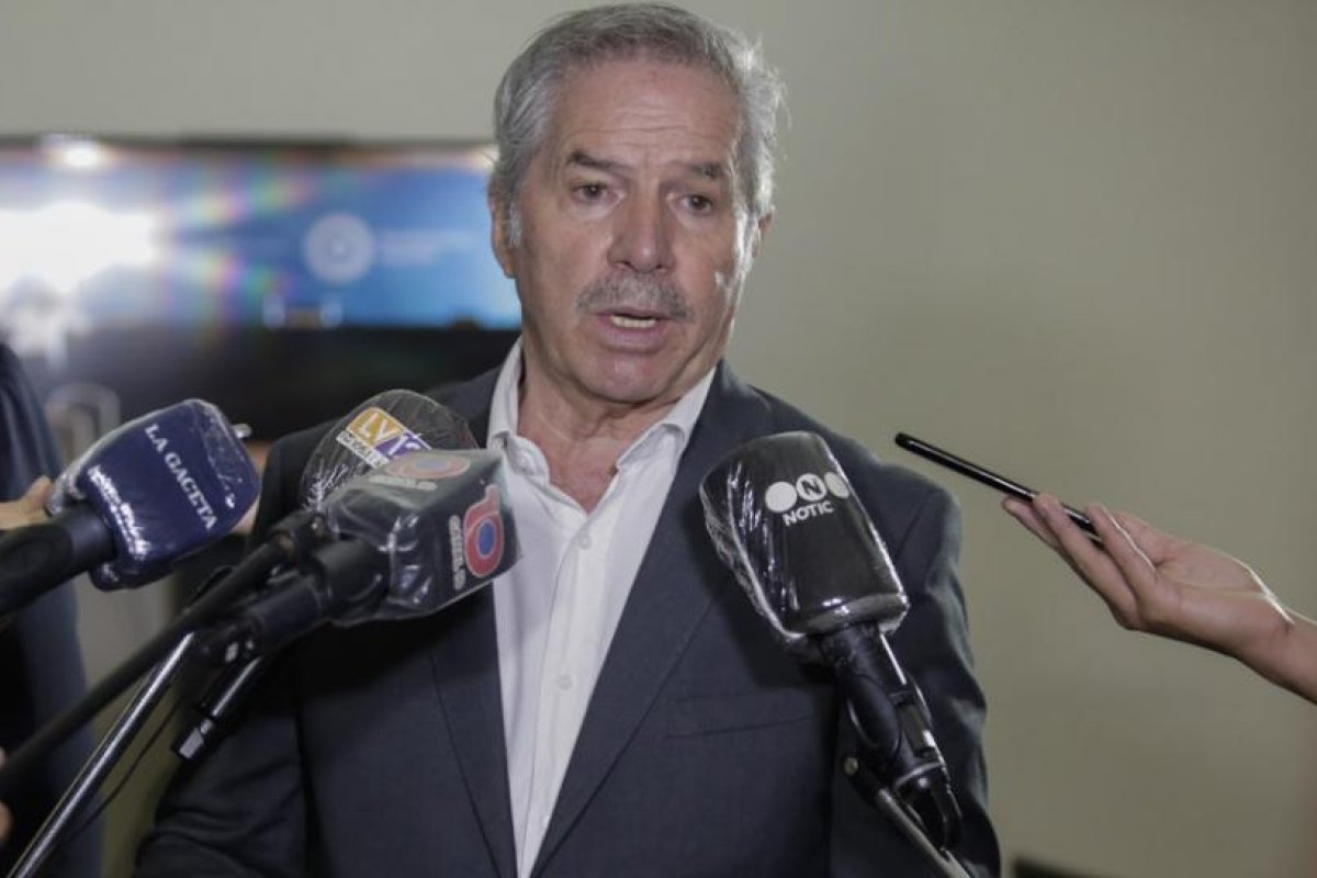 Felipe Solá: "Argentina compró Sinopharm, no titular claro es meter ruido"